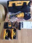 Dewalt DCM848 polerka