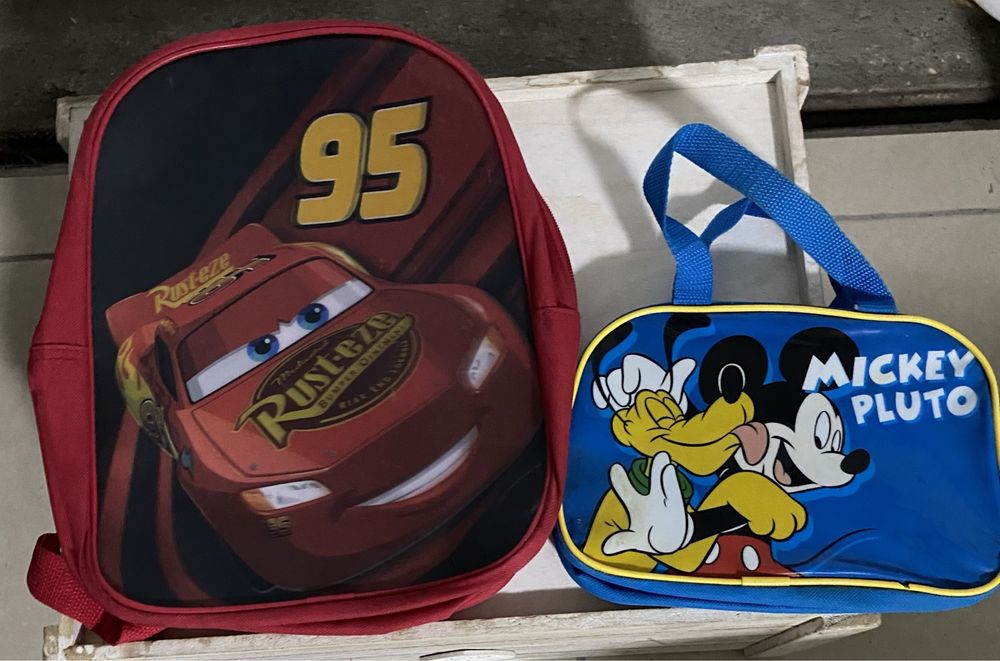Mochila Cars e lancheira Mikey