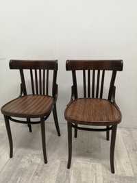 krzesła model Thonet drewno gięty buk