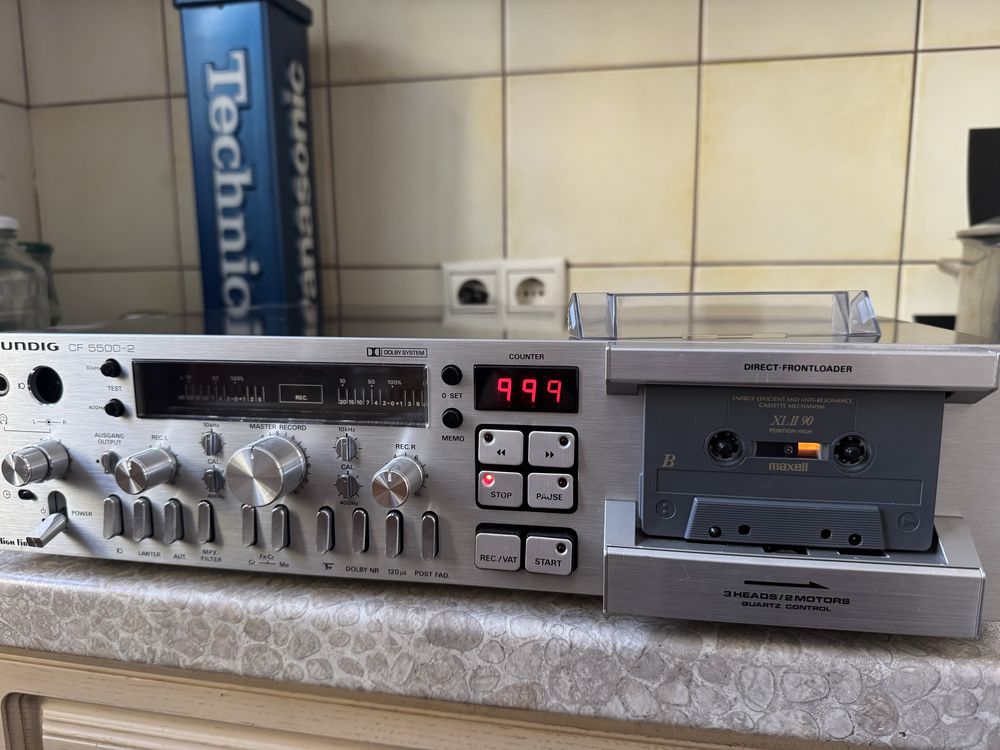 Топ! Кассетная дека GRUNDIG CF 5500-2( 5100  в подарок)