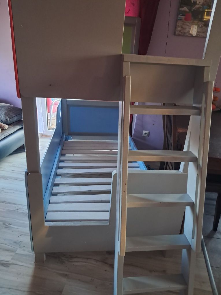 Duże stabilne łóżko piętrowe dla dzieci