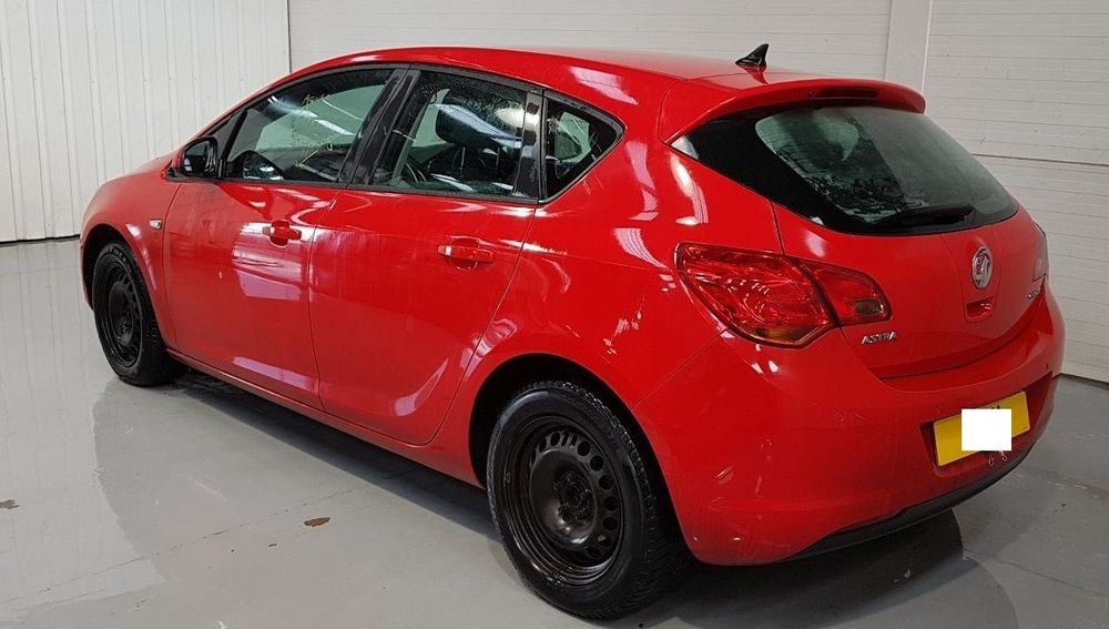 OPEL ASTRA J 1.3 CDTI DE 2010 DISPONÍVEL PARA PEÇAS MOTOR E CAIXA