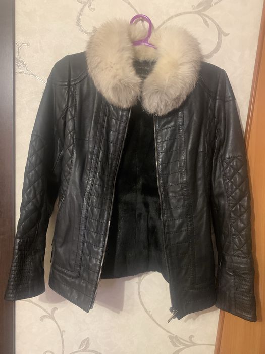 Куртка кожаная б/у Roberto Covalli