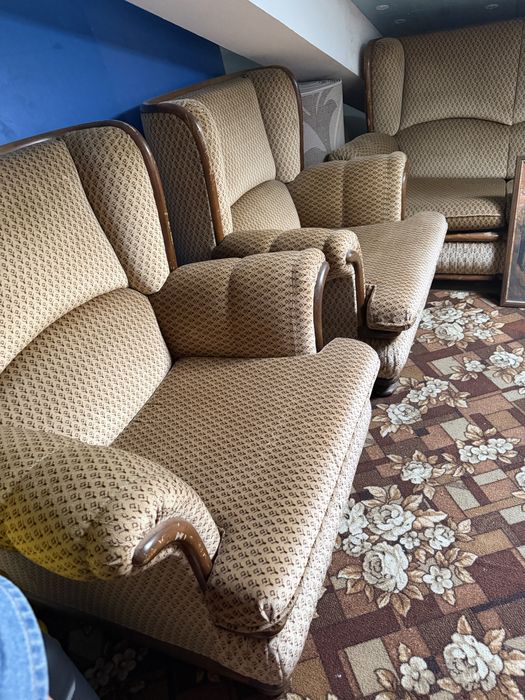 Sofa com duas poltronas
