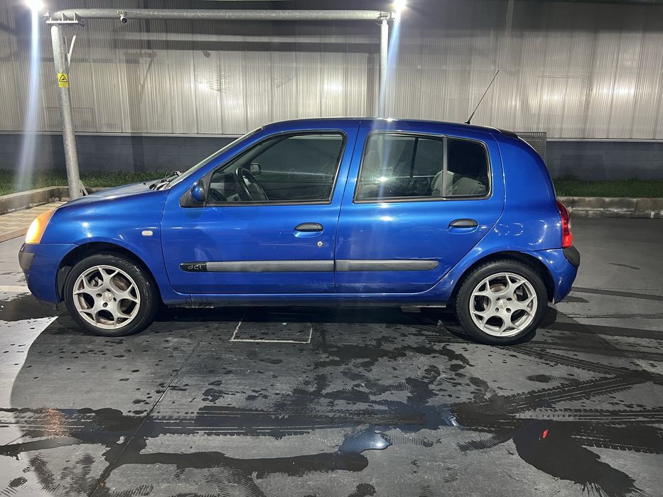 Renault Clio 2 – 2004 Diesel, 262.000 km, motor em bom estado