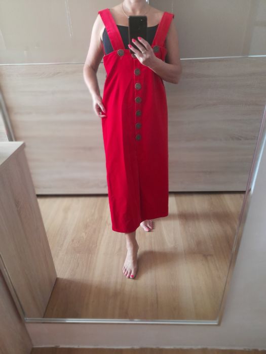 Czerwona spódnica na szelkach S aksamit.