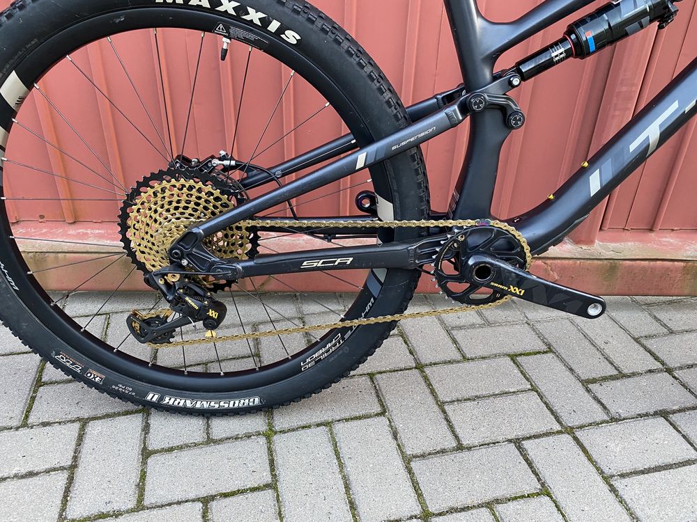 Карбоновий трейловий двопідвіс sram eagle XX1