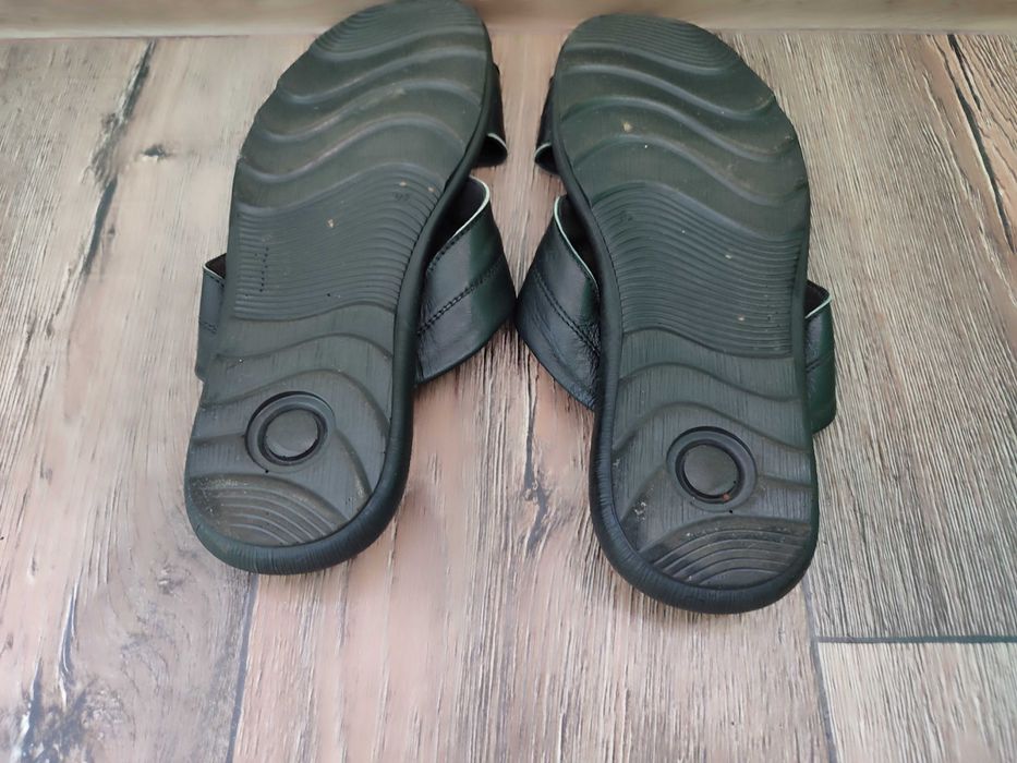 Шлёпки, шлёпанцы кожа мужские "Adidas"р.43-44 б у