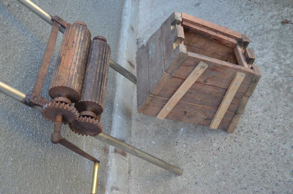 Дробилка для винограда