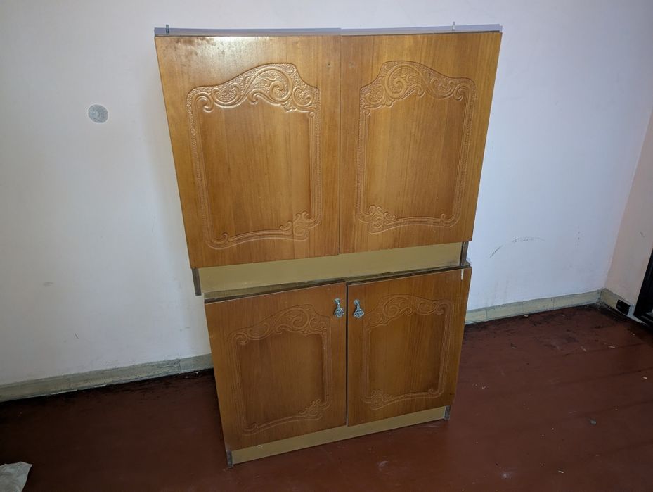 Дві нижні тумби від стінки срср