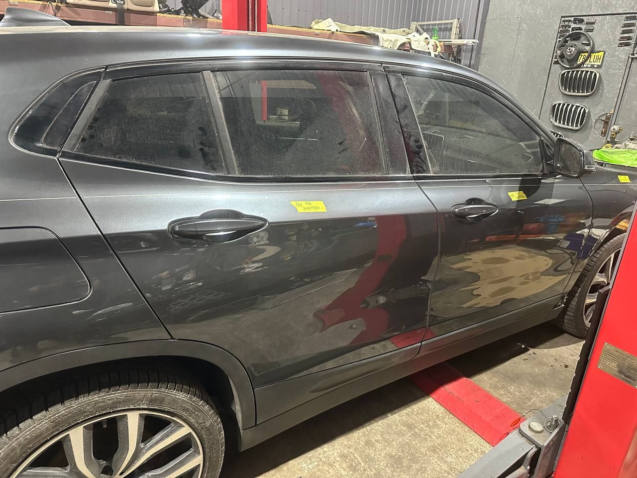 Двері bmw x2 f39 передні ліві праві задні b39