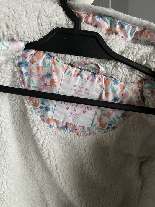 Śliczna zimowa kurteczka dziewczęca F&F 74-80cm