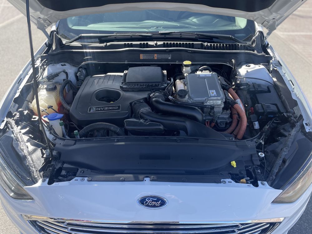 Ford Fusion Titanium Hybrid 2017
