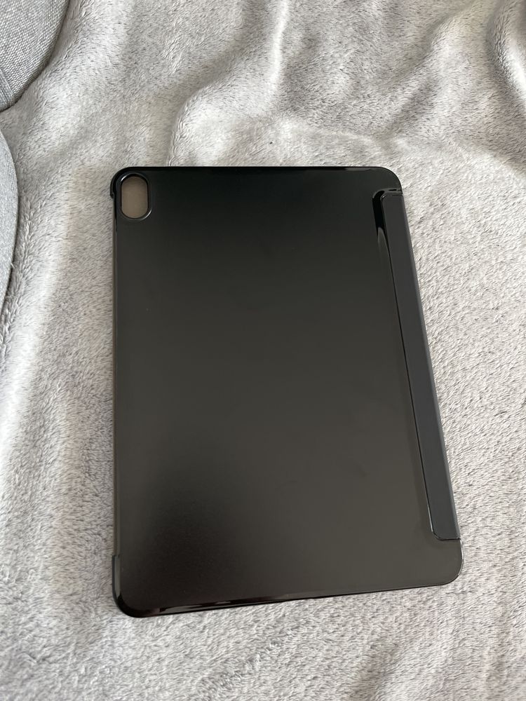 Obudowa na iPad 10.9