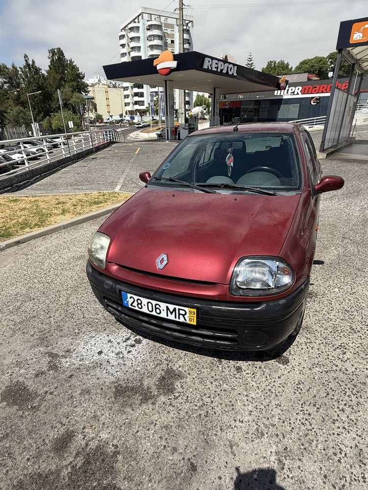 Renault clio 1999