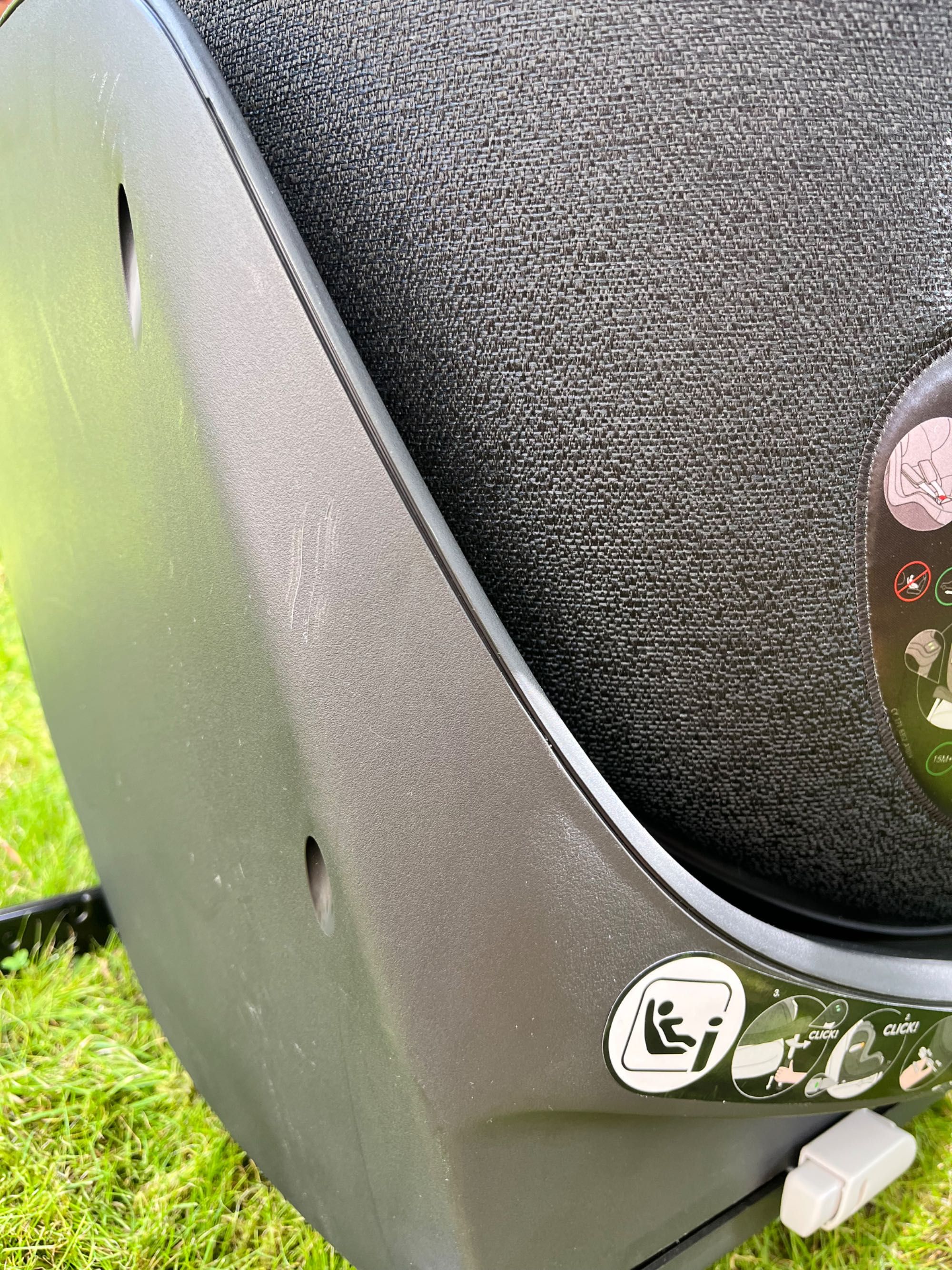 Cybex Sirona Zi i-Size – fotelik 0-18 kg ze zintegrowaną bazą Isofix