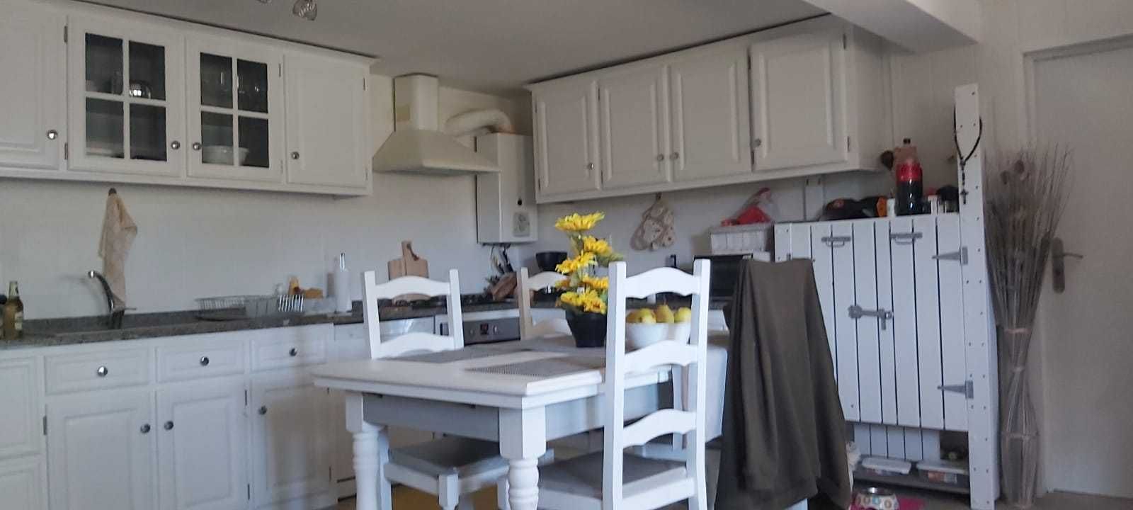 Restauracao de moveis velhos e outros afins como esta nas fotos