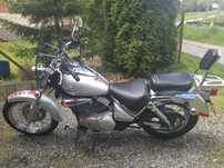 Suzuki Intruder VL 125 (konkurent Honda shadow i Yamaha Drag star)