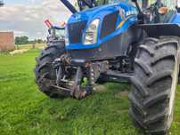 Przedni tuz New Holland TD5 85