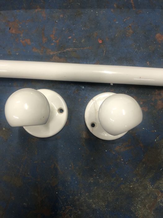 Loiça sacavem lavatorio e toalheiro