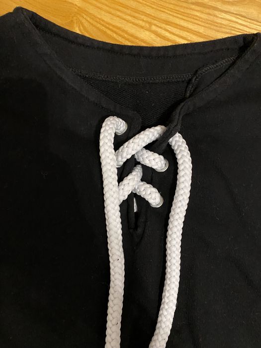 Bluza sweter na długi rękaw nierozpinana z wiązaniem w dekolcie S/M