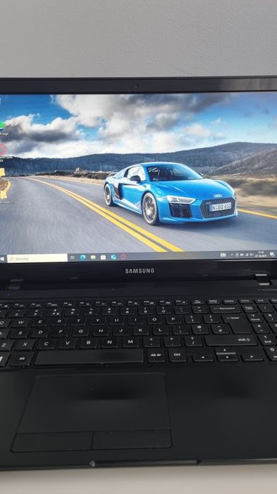 Laptop Samsung i7-6700HQ, GeForce 920MX