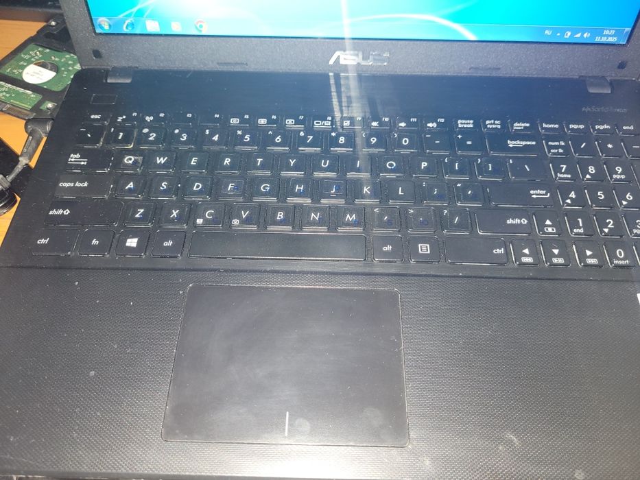 Ноутбук Asus x551m