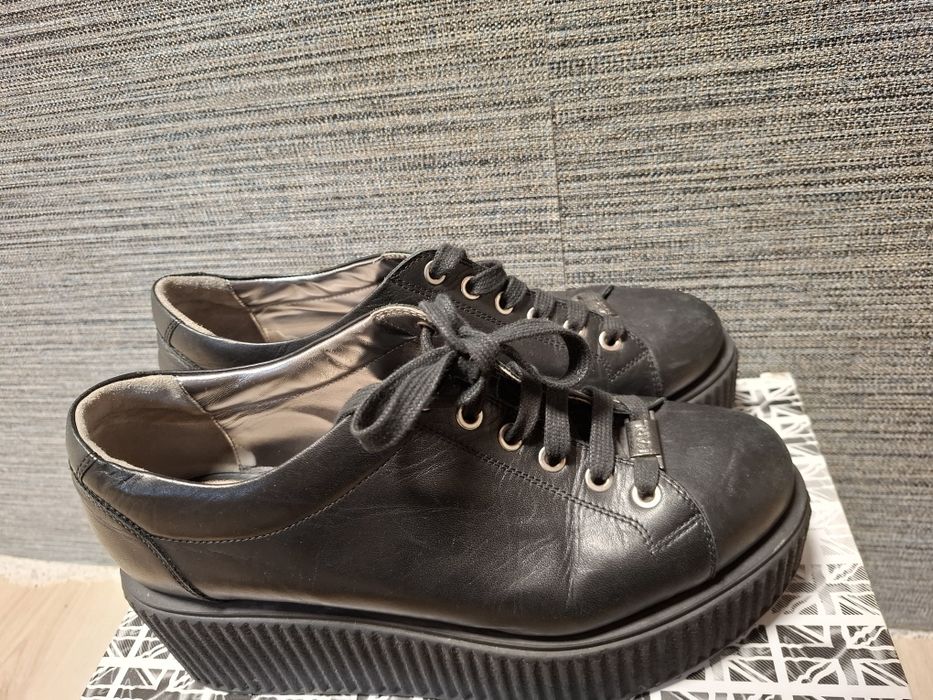 Туфлі Karl Lagerfeld  розм41