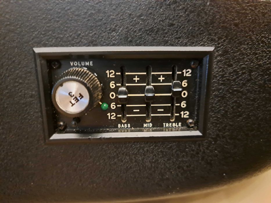 Gitara Ovation Balladeer model 1755  USA