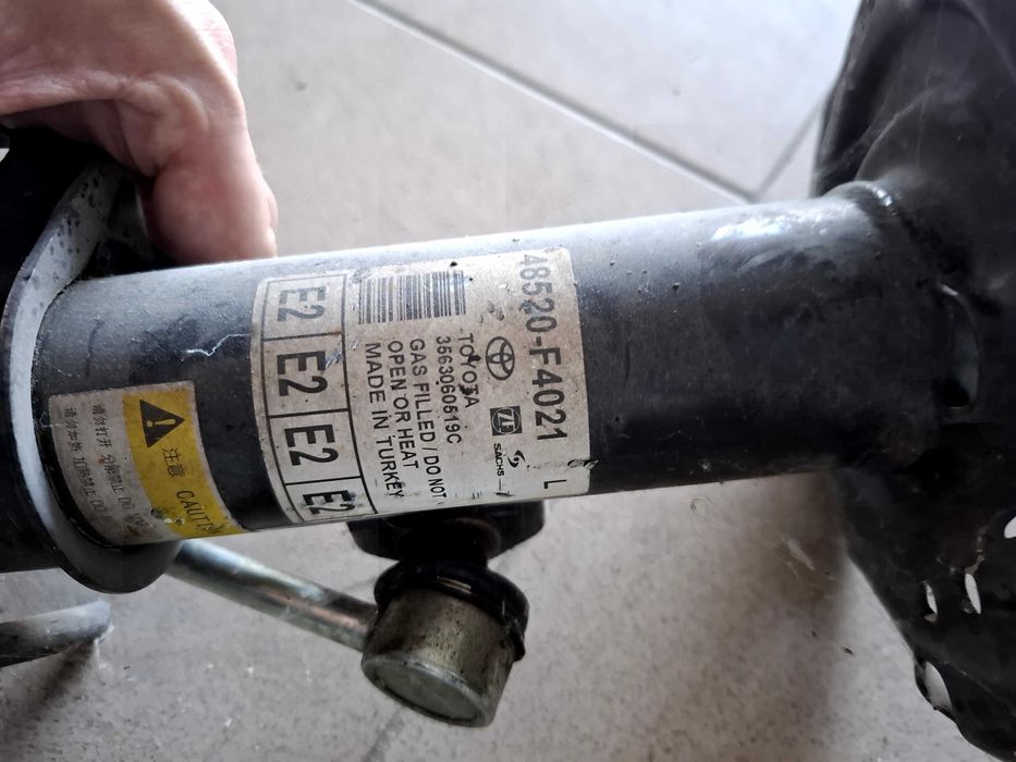 Amortyzator Chr 2016 r