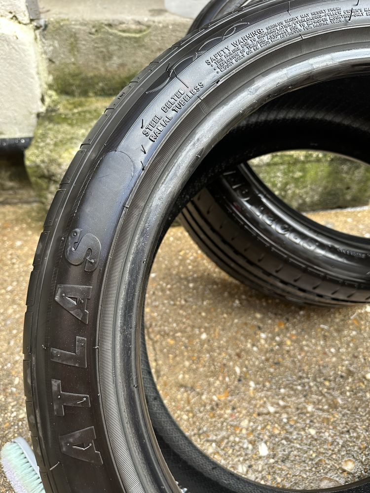 Pneus 225/45/R18