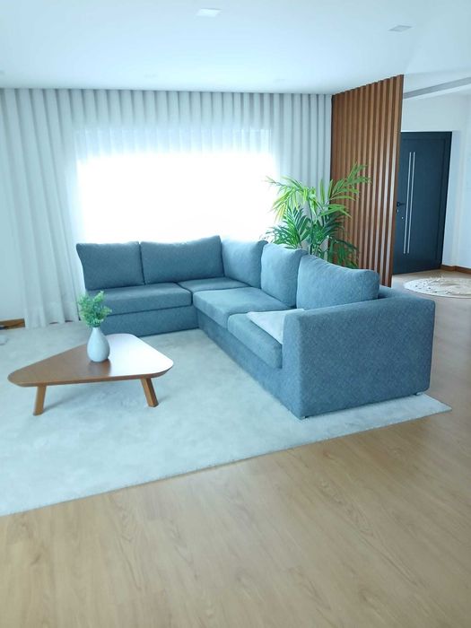 Sofá com chaise longue - feito à medida - design exclusivo