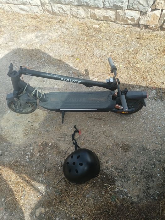 Trotinete à venda Marca NAVEE