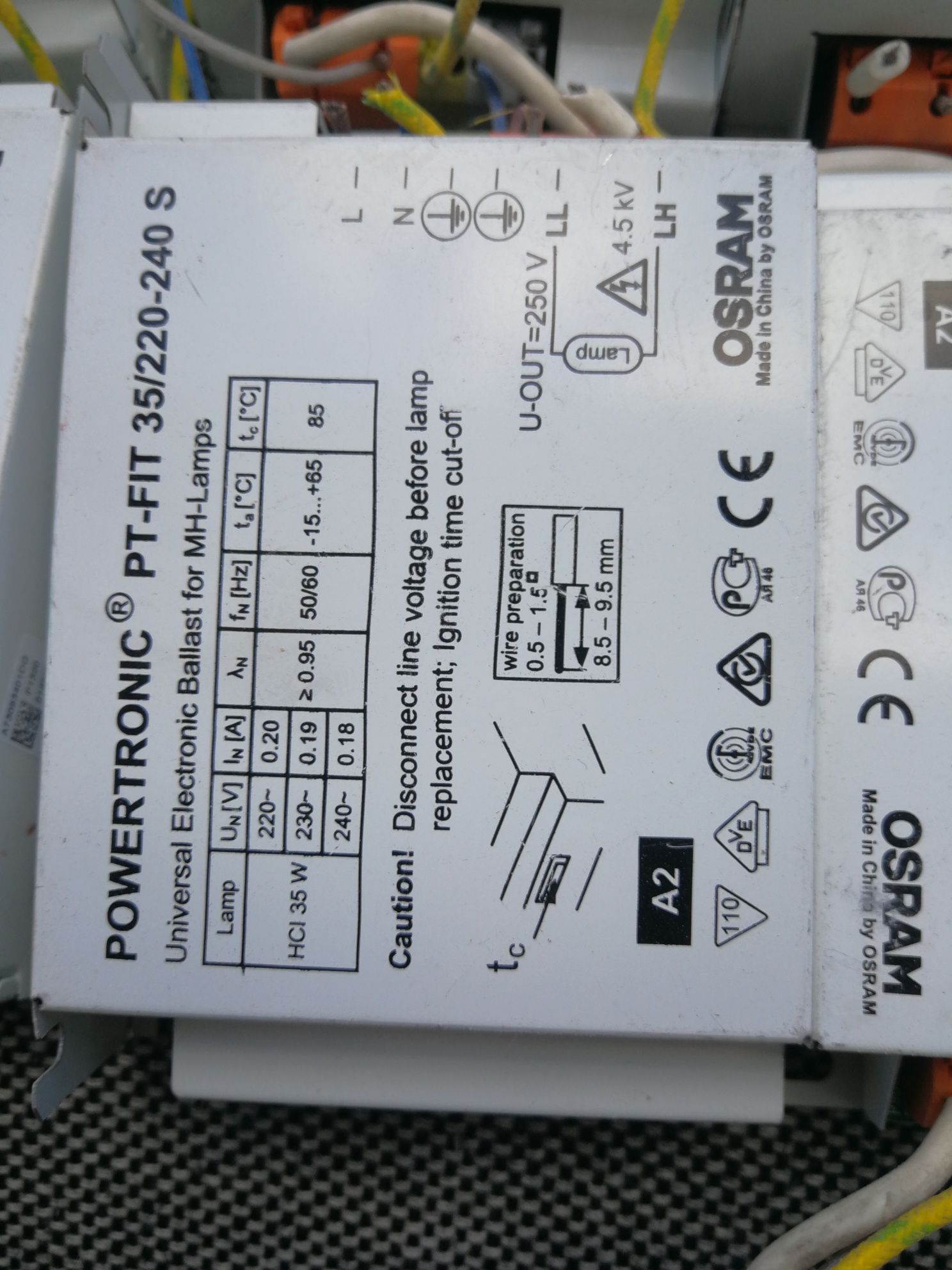 Cena za 10 Statecznik elektroniczny POWERTRONIC® PT-FIT 35/220 zestaw