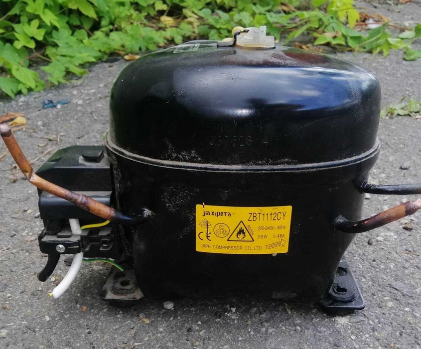 КОМПРЕСОР в ідеальному стані, з за кордону  з імпортного холодильника