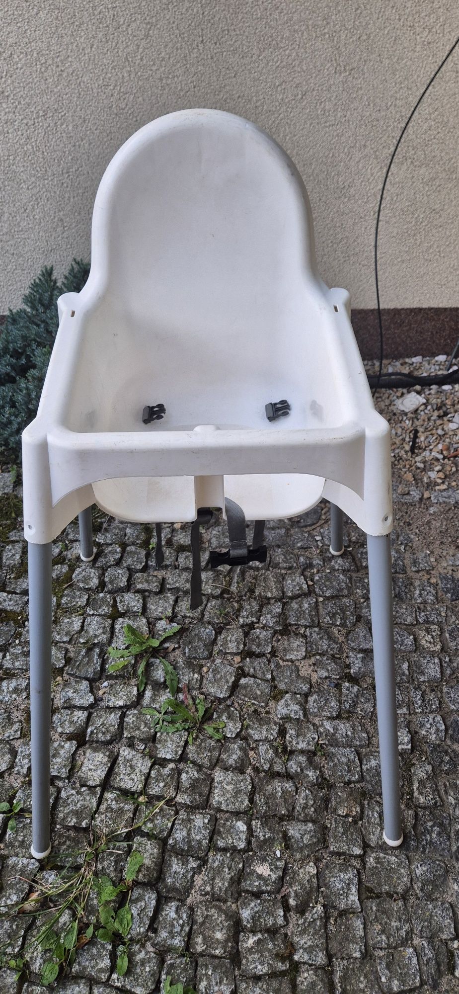 Kultowy fotelik do karmienia IKEA Antilop