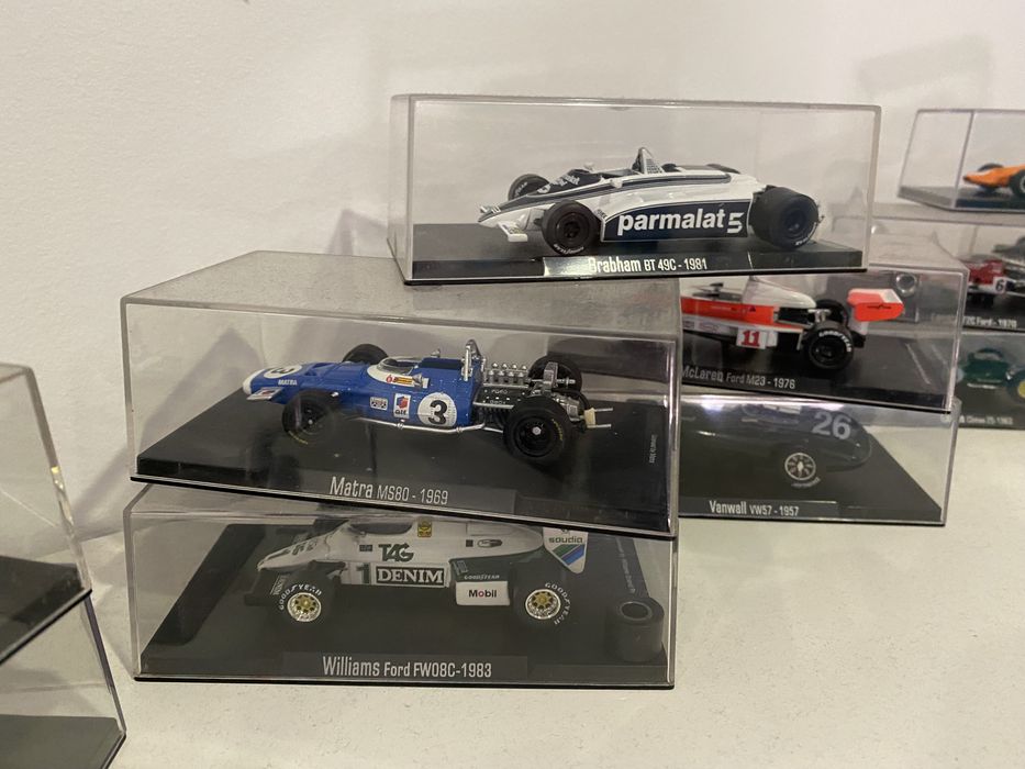 Coleção de 40 carrinhos F1 Escala 1:43 (Ler descrição)