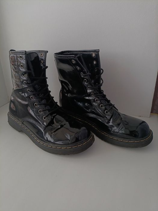 Чоботи жіночі р-39