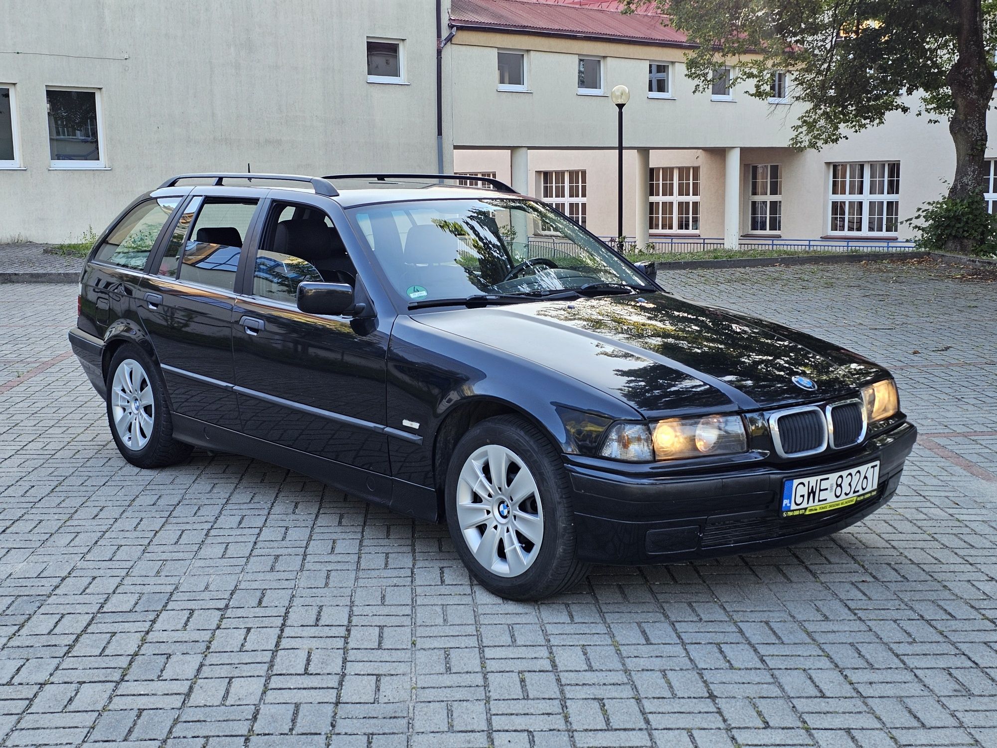 Ładna zadbana e36 318i 98r Klimatronik Skóra