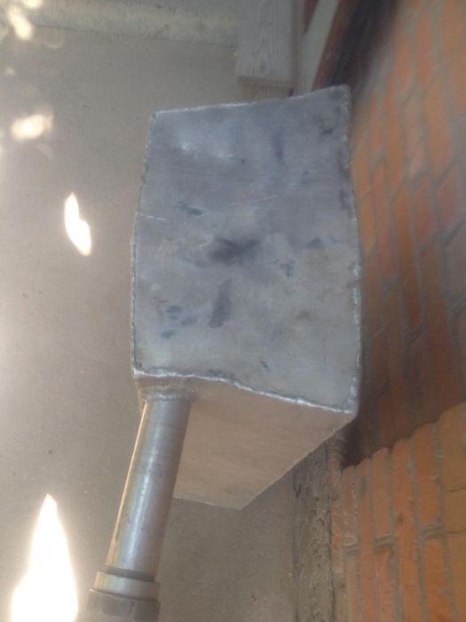 Бак-канистра для перевозки бензина