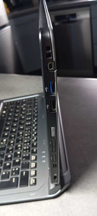 Tablet Fujitsu Q616 Klawiatura SIM SSD 500GB 8GB RAM CORE M7