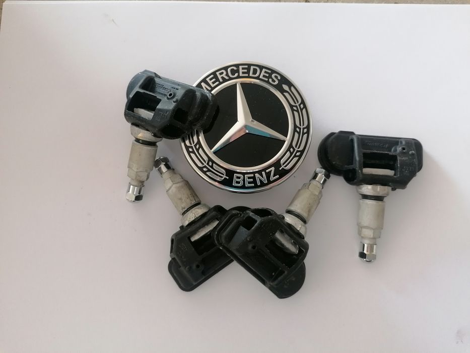 Czujnik ciśnienia TPMS MERCEDES CG4 Komplet GLA GLC GLE A B C E -klasa