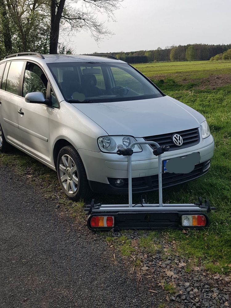 VW Touran 1.9 TDI + bagażnik na rowery