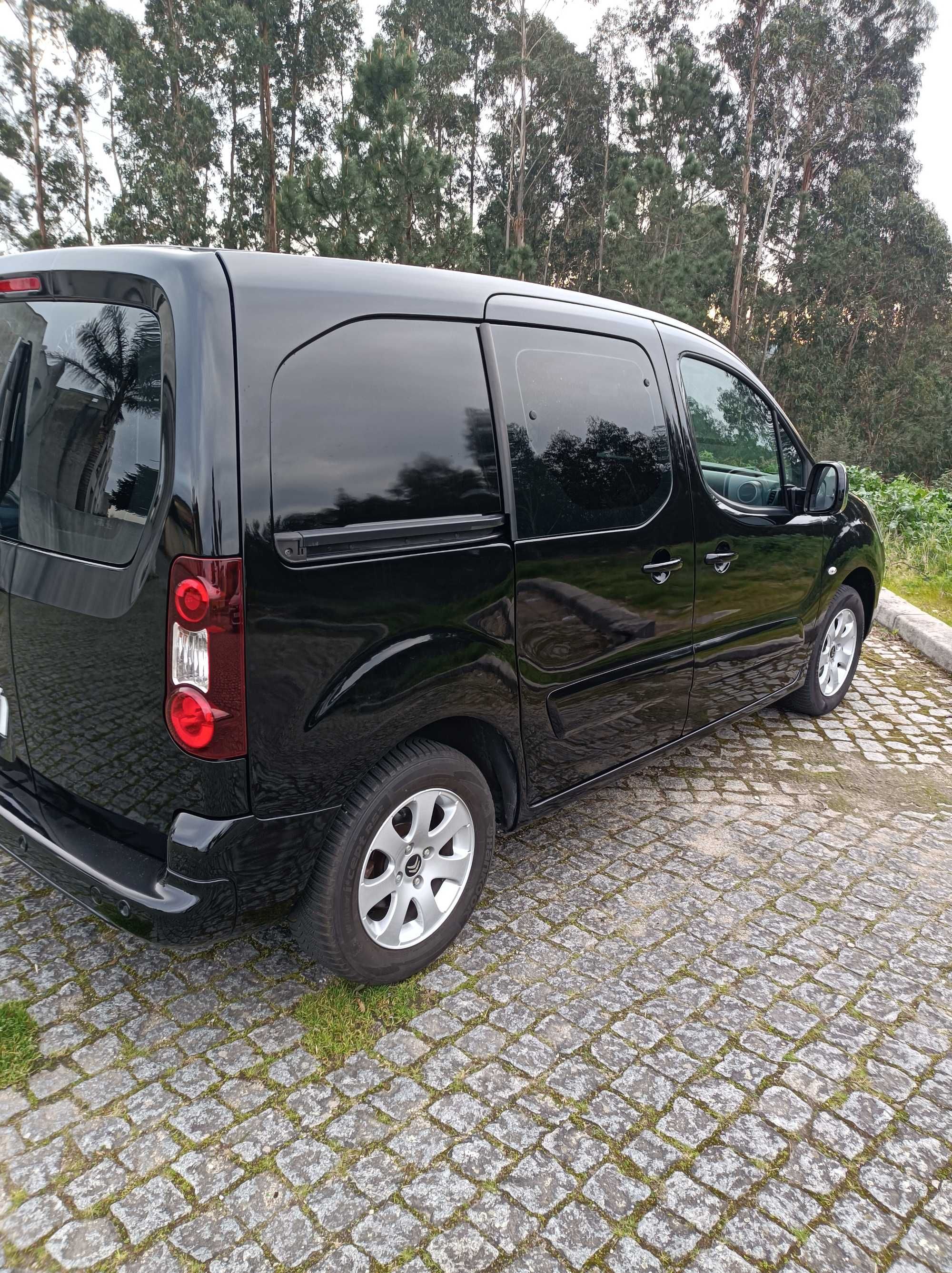 Citroen berlingo  em muito bom estado