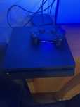 Playstation 4  slim