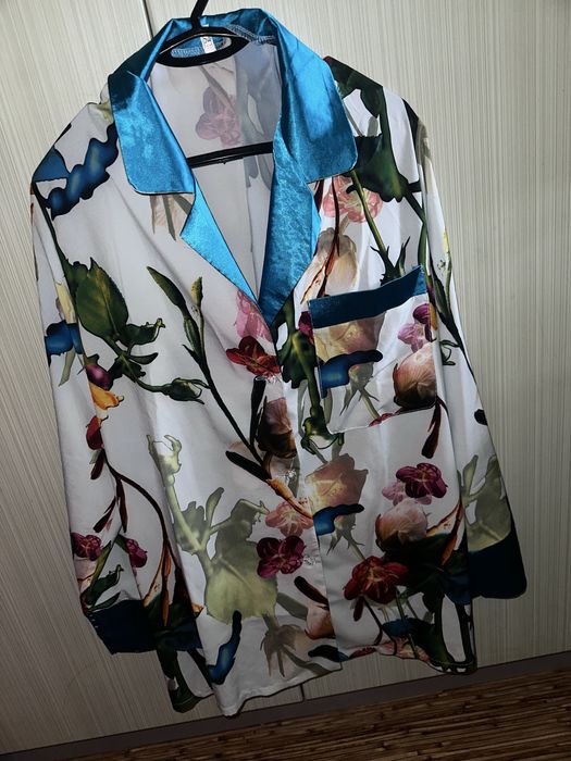 Женская шелковая  пижама