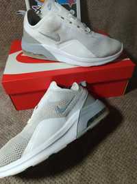 Кросовки Nike air max motion 2