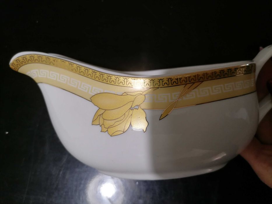 Sosjerka veroni złota lilia nowa 400ml