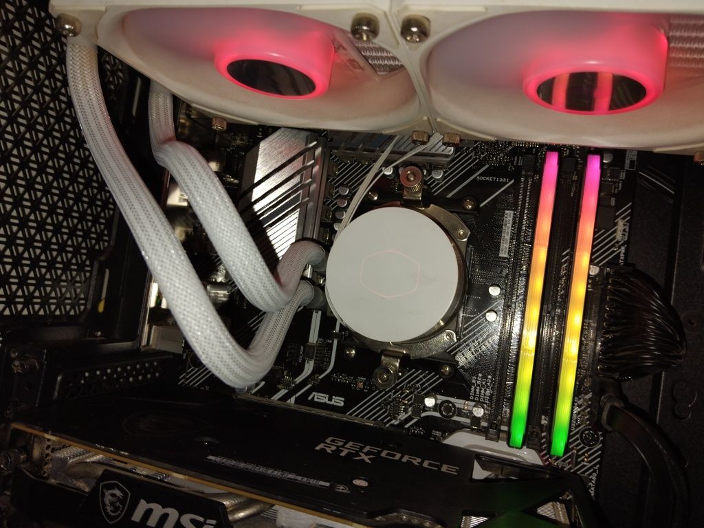 Pc gaming AMD Ryzen 7 5700X3D
