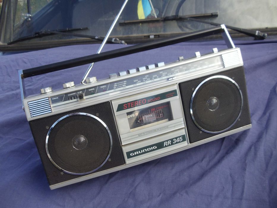переносная магнитола grundig rr 345- 1985 год